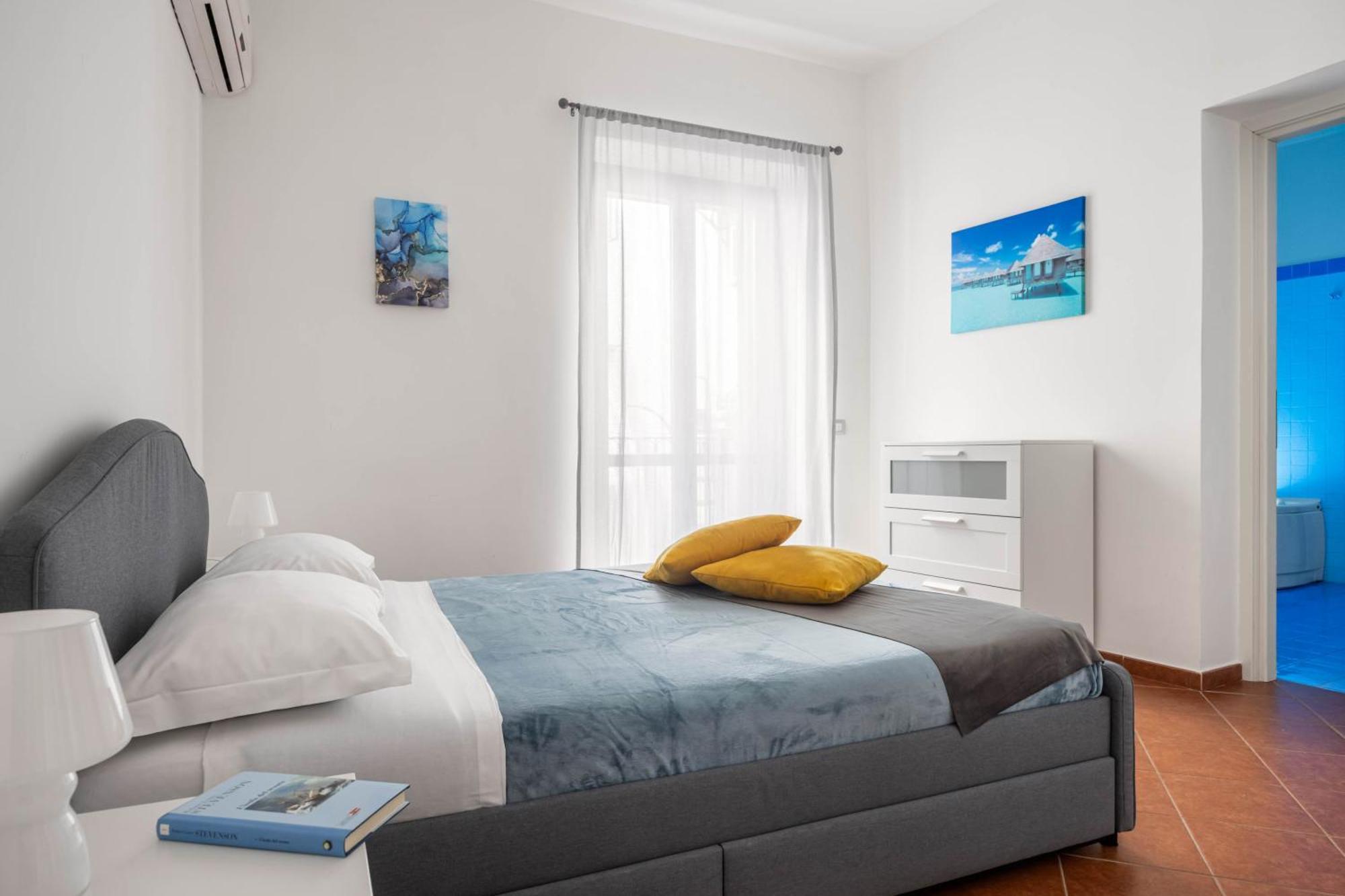 Sedie Volanti Apartment With Jacuzzi ปาแลร์โม ภายนอก รูปภาพ
